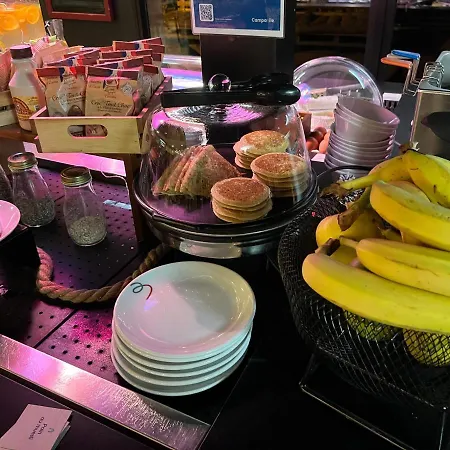 Kyriad Aeroport Marseille Szálloda 3*
